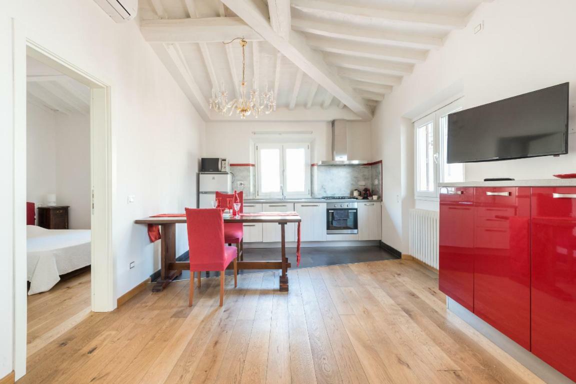 Lovewknds - Topfloor With Duomo View * Florence